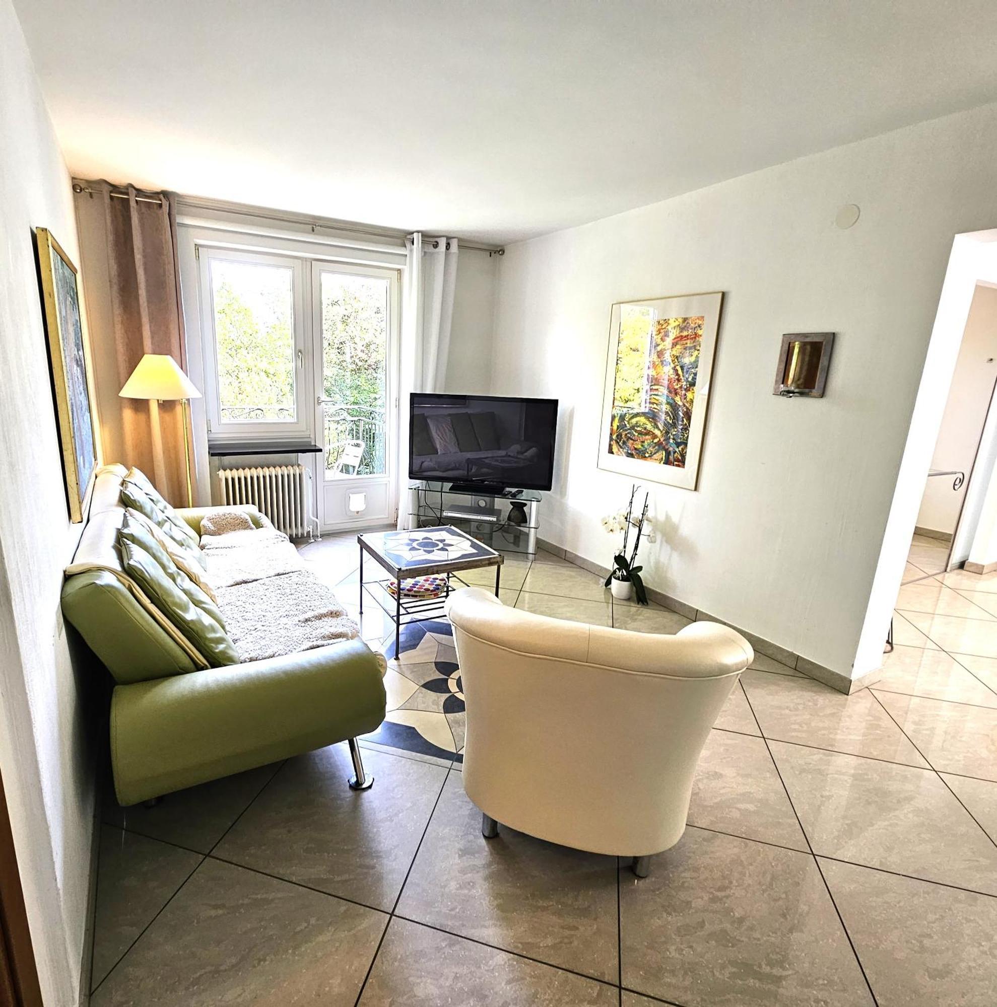 Solrosen I Simrishamn - Oesterlen Ngoại thất bức ảnh