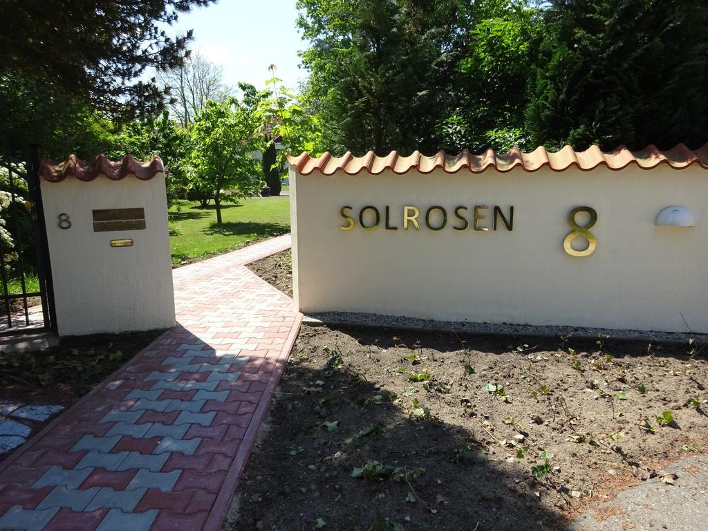 Solrosen I Simrishamn - Oesterlen Ngoại thất bức ảnh